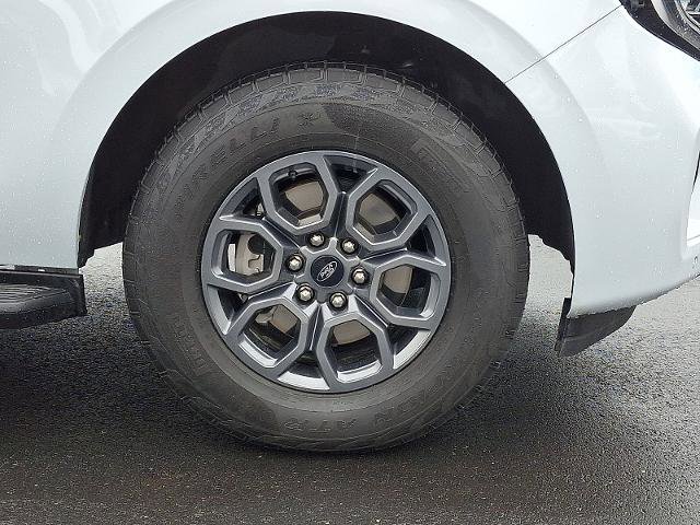 Certified 2025 Ford Expedition Active AWD/4WD image 8