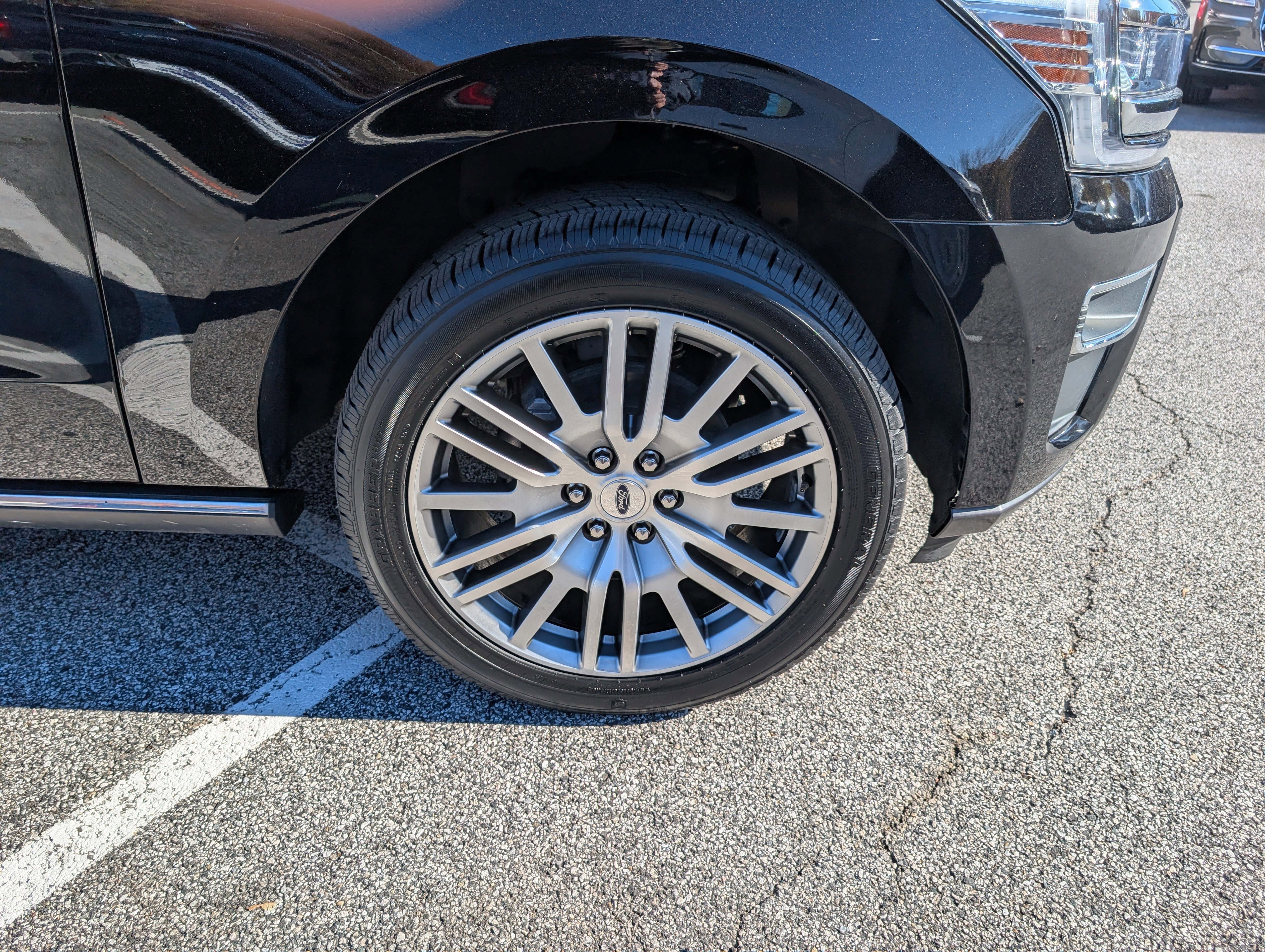 Certified 2022 Ford Expedition Max Limited image 11