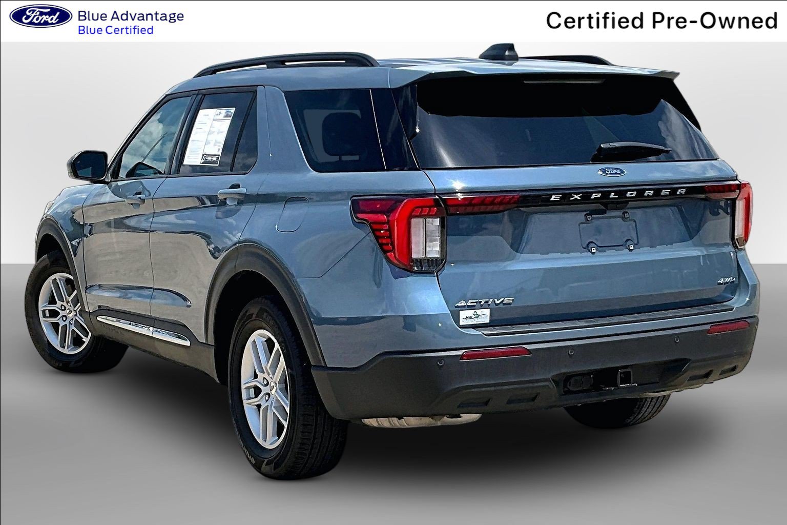 Certified 2025 Ford Explorer Active AWD/4WD image 10