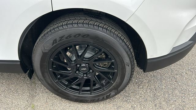 Certified 2020 Ford Edge SE image 6