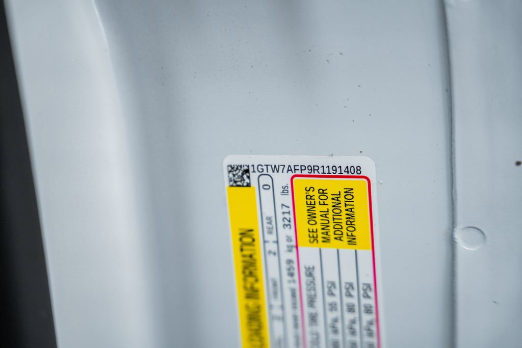 Used 2024 GMC Savana 2500 w/ Driver Convenience Package image 40