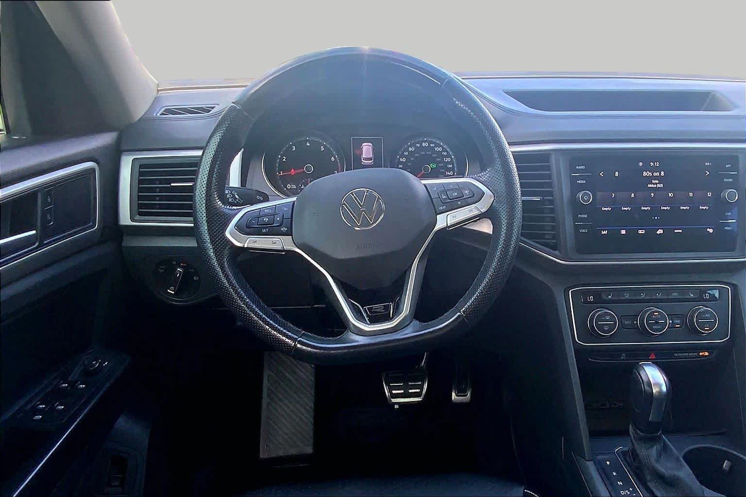 Used 2021 Volkswagen Atlas SE w/ Panoramic Sunroof Package FWD image 6