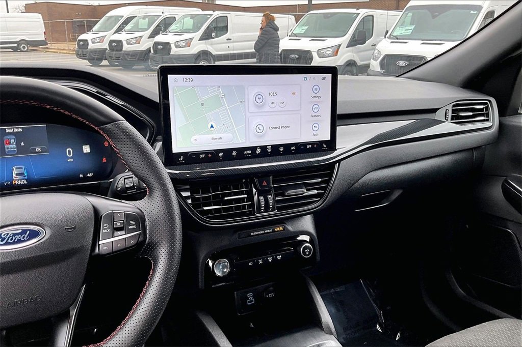 Certified 2023 Ford Escape ST-Line Select w/ Tech Pack #2 image 6