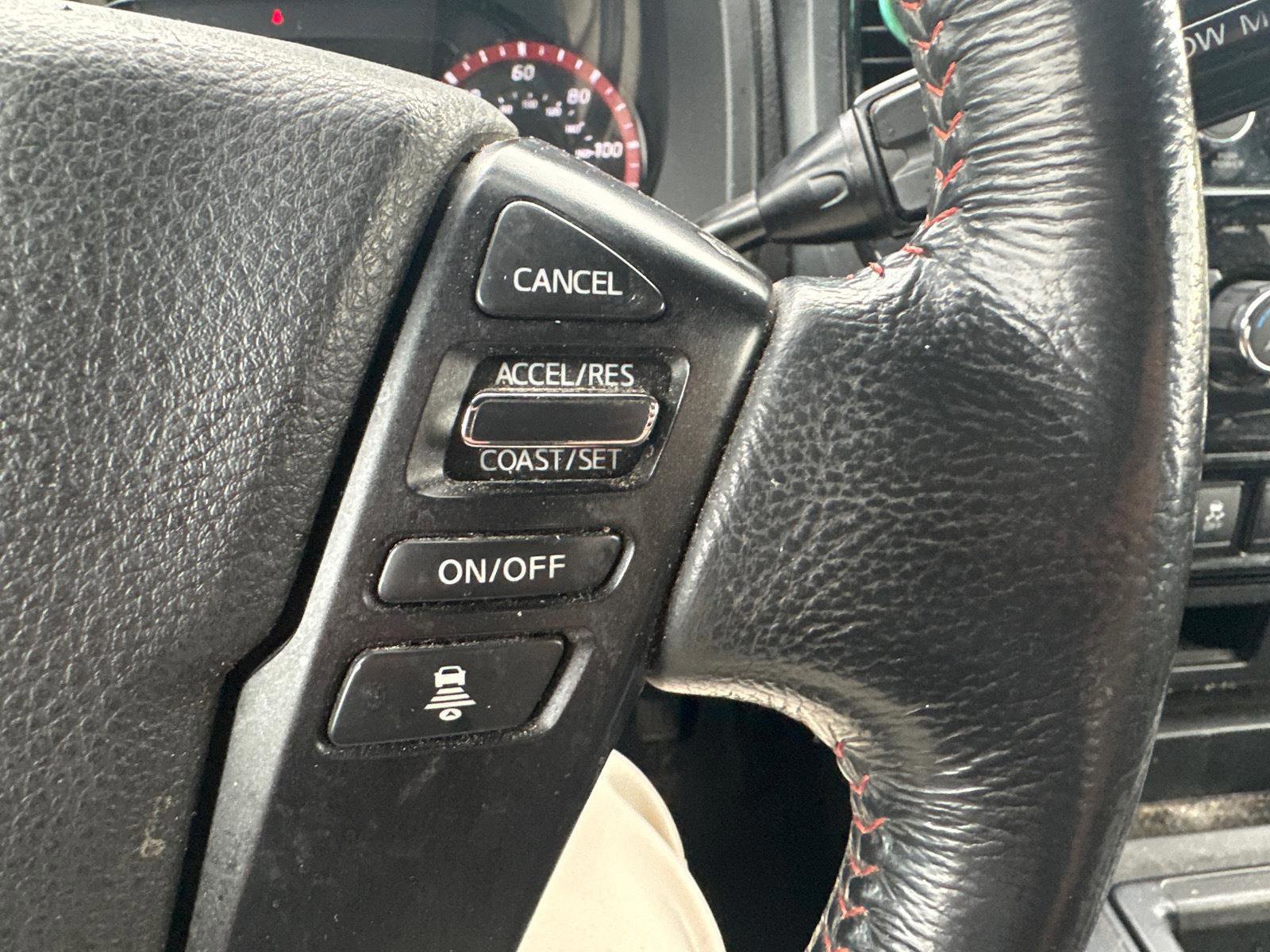 Used 2023 Nissan Titan PRO-4X w/ Off Road Protection Package image 17