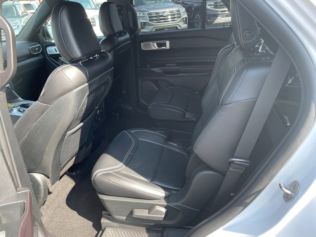 Certified 2020 Ford Explorer ST w/ Premium Technology Package image 15