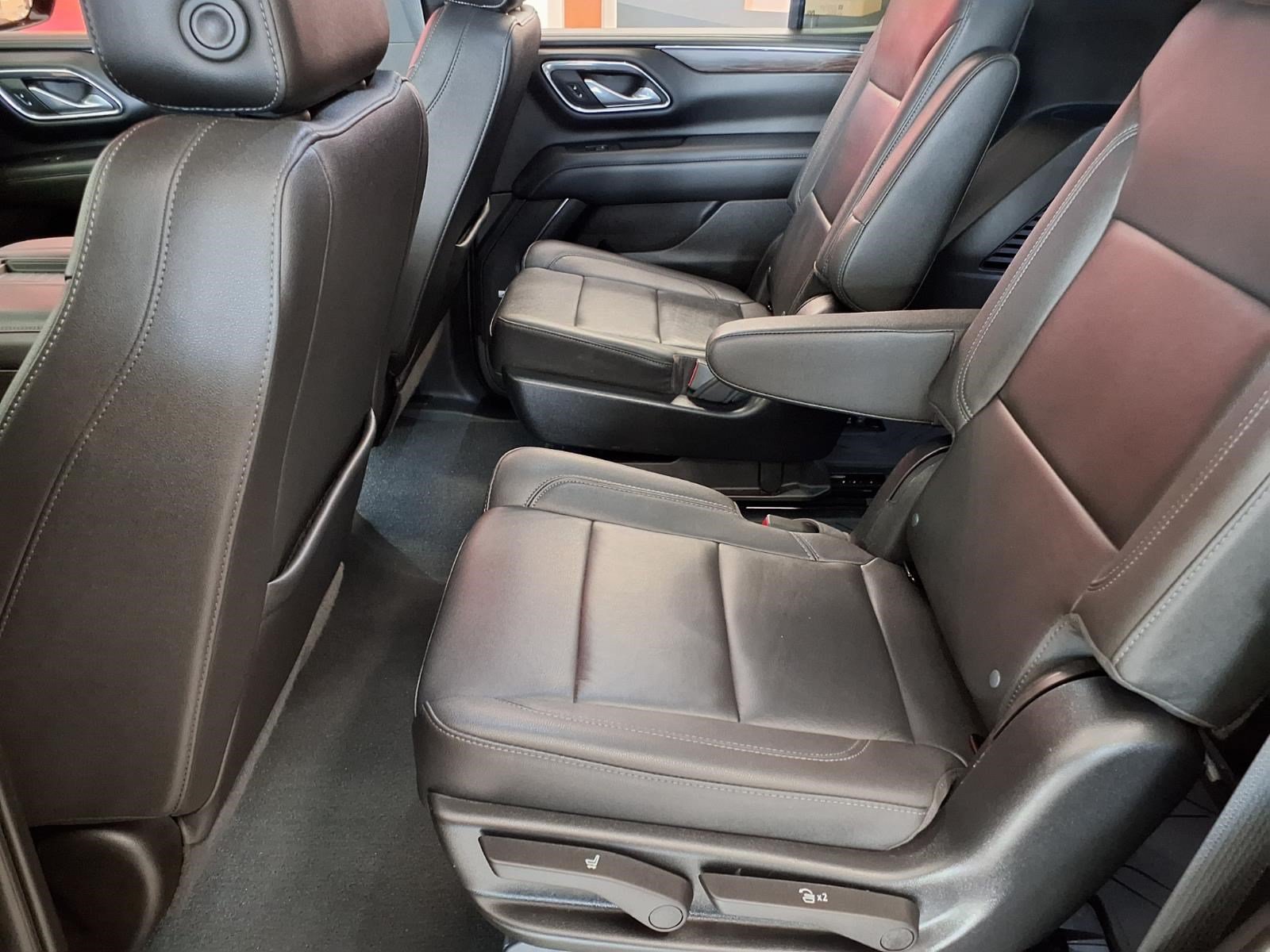 Used 2023 Chevrolet Tahoe Z71 AWD/4WD image 11