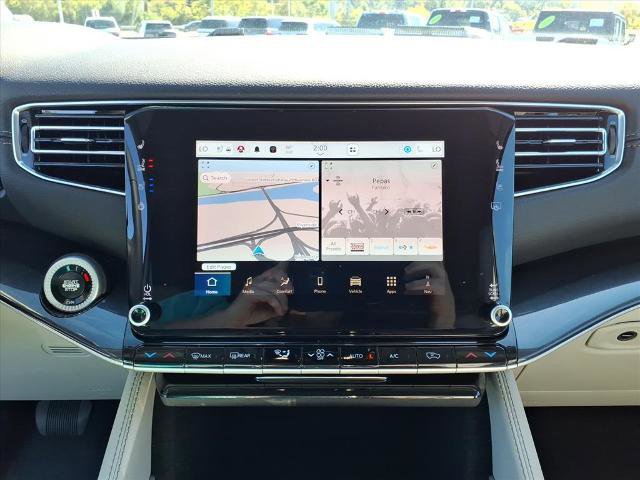 Used 2024 Jeep Wagoneer L 4WD image 14