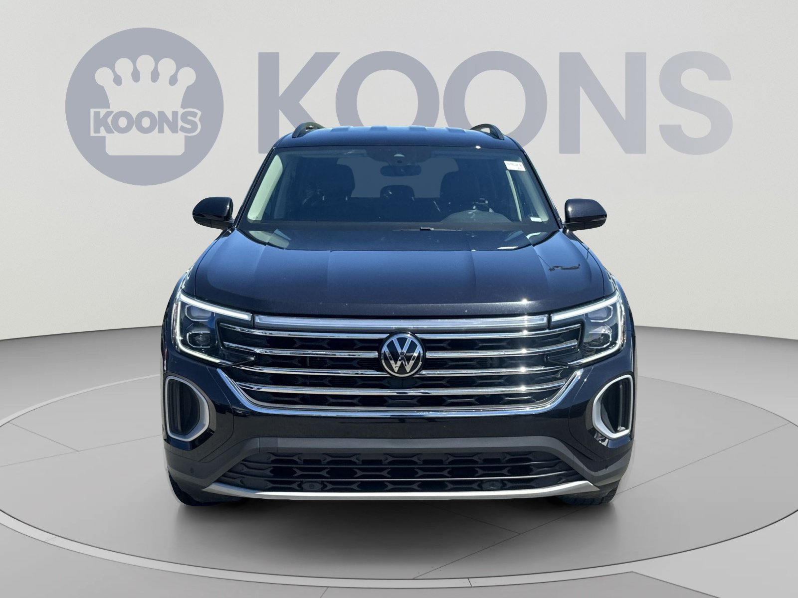 Used 2024 Volkswagen Atlas SE FWD image 4