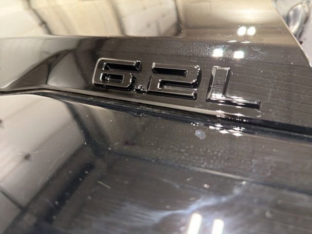Used 2025 Chevrolet Silverado 1500 ZR2 w/ Technology Package AWD/4WD image 29
