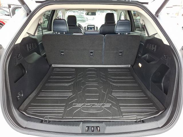 Certified 2022 Ford Edge SEL w/ Sport Appearance Package image 27