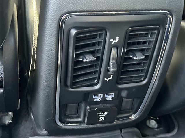 Used 2021 Jeep Grand Cherokee Limited AWD/4WD image 15