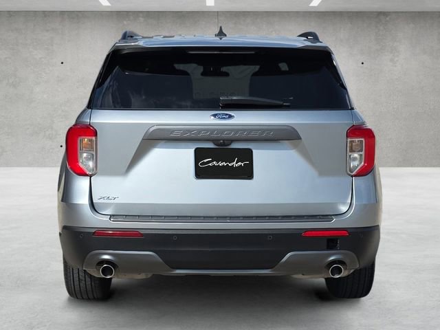 Certified 2023 Ford Explorer XLT w/ Equipment Group 202A image 4