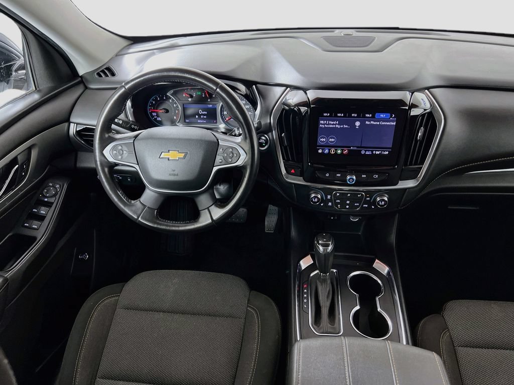 Used 2020 Chevrolet Traverse LT w/ LPO, Blackout Package AWD/4WD image 27