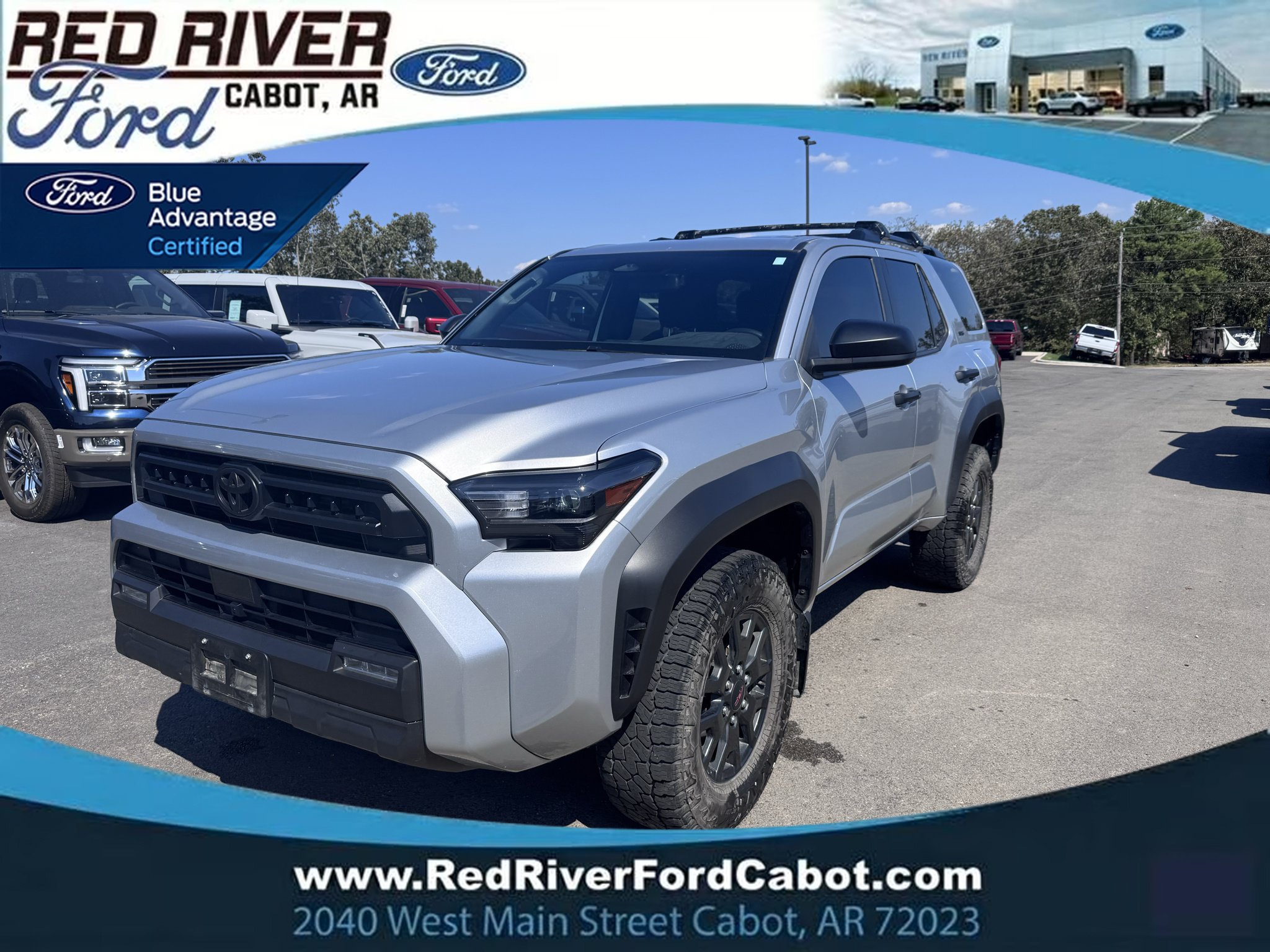 Used 2025 Toyota 4Runner SR5 AWD/4WD image 1