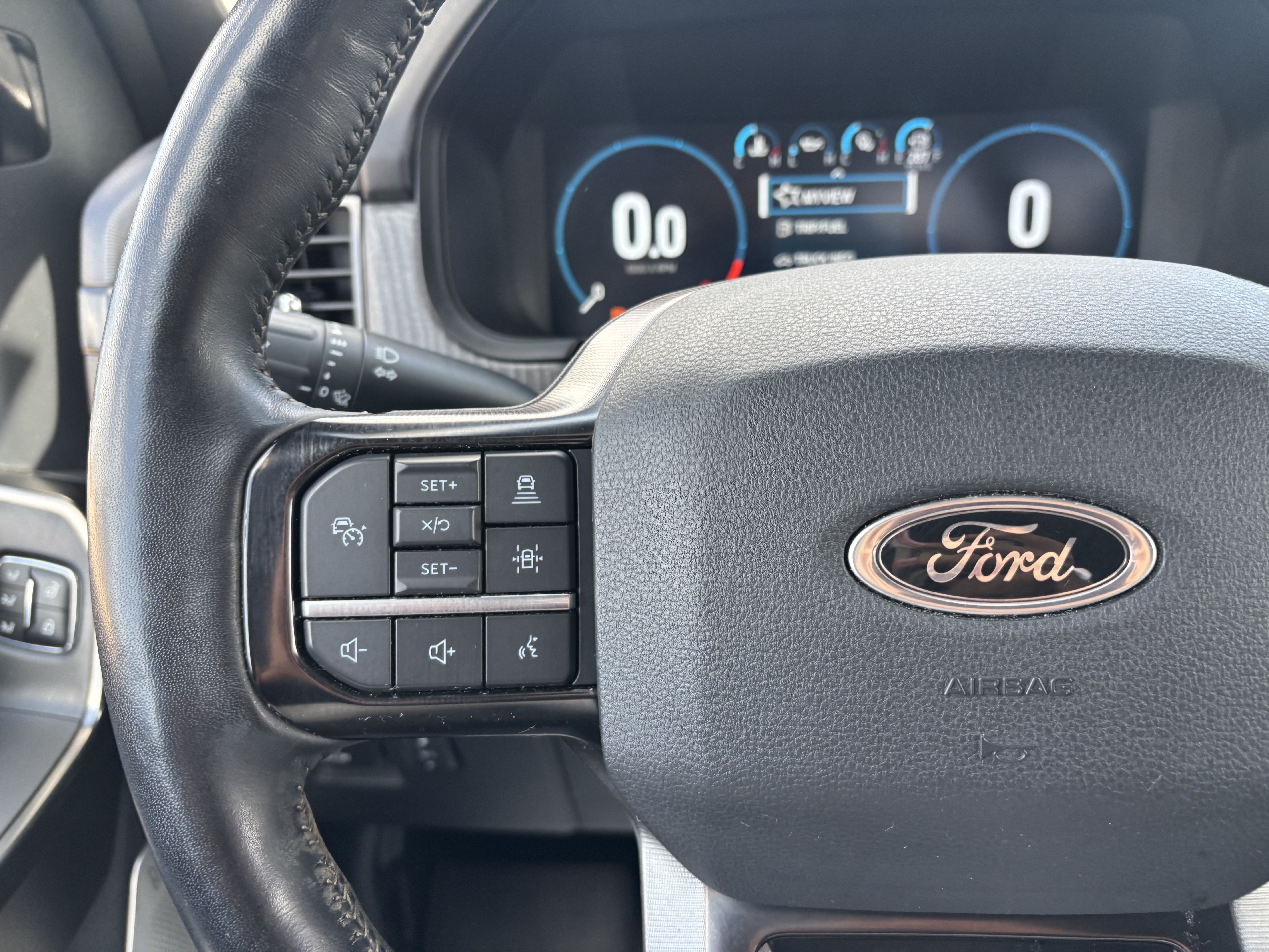 Certified 2023 Ford F150 Platinum w/ Equipment Group 701A High AWD/4WD image 29