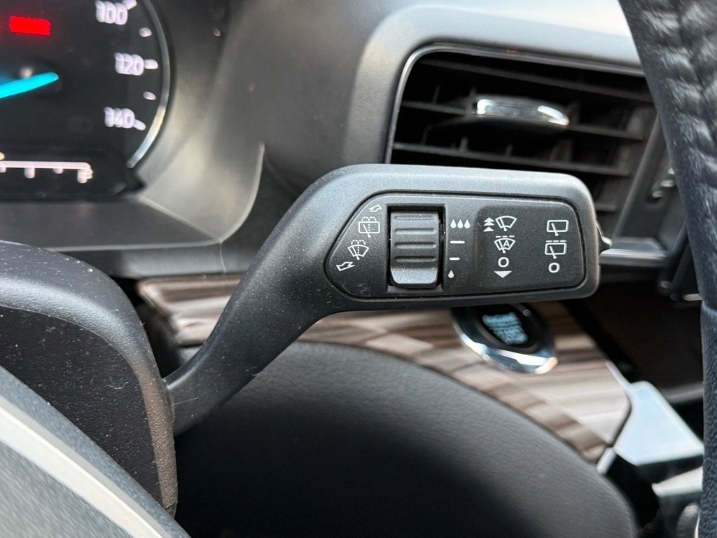 Certified 2024 Ford Explorer Limited image 25