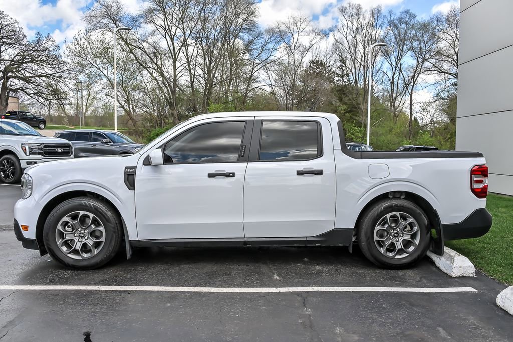Certified 2023 Ford Maverick XLT w/ XLT Luxury Package FWD image 3