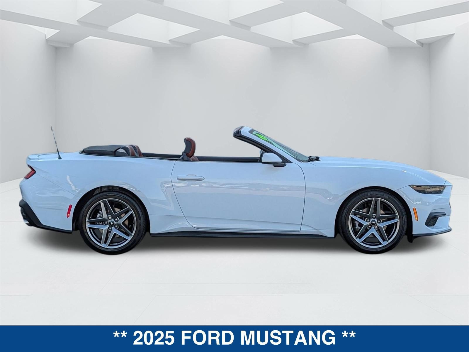 Certified 2025 Ford Mustang Premium image 5