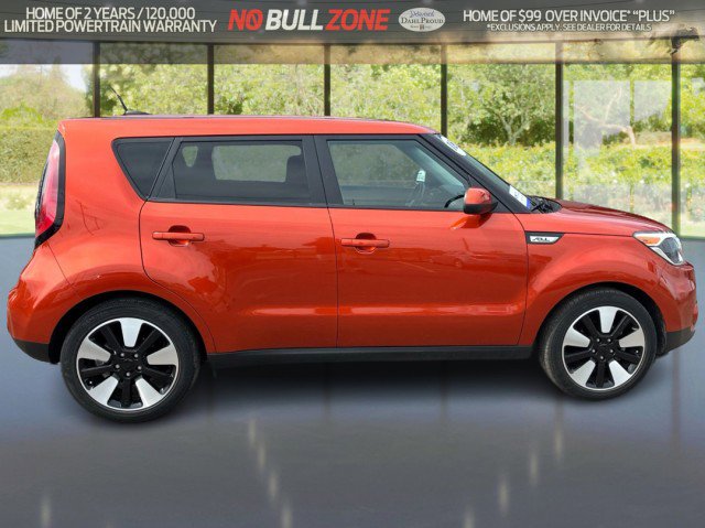 Used 2018 Kia Soul + FWD image 6