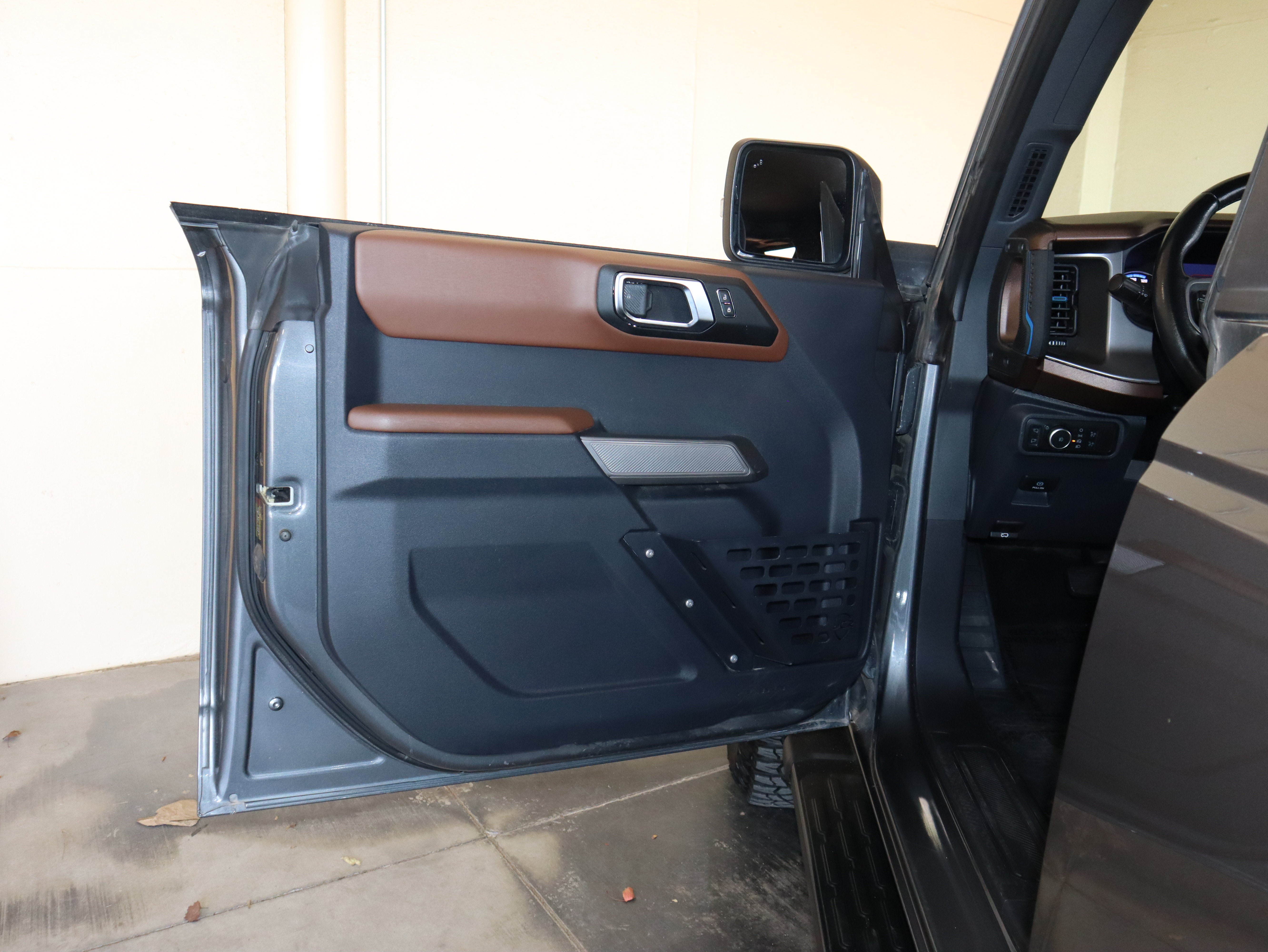 Certified 2022 Ford Bronco Outer Banks AWD/4WD image 31