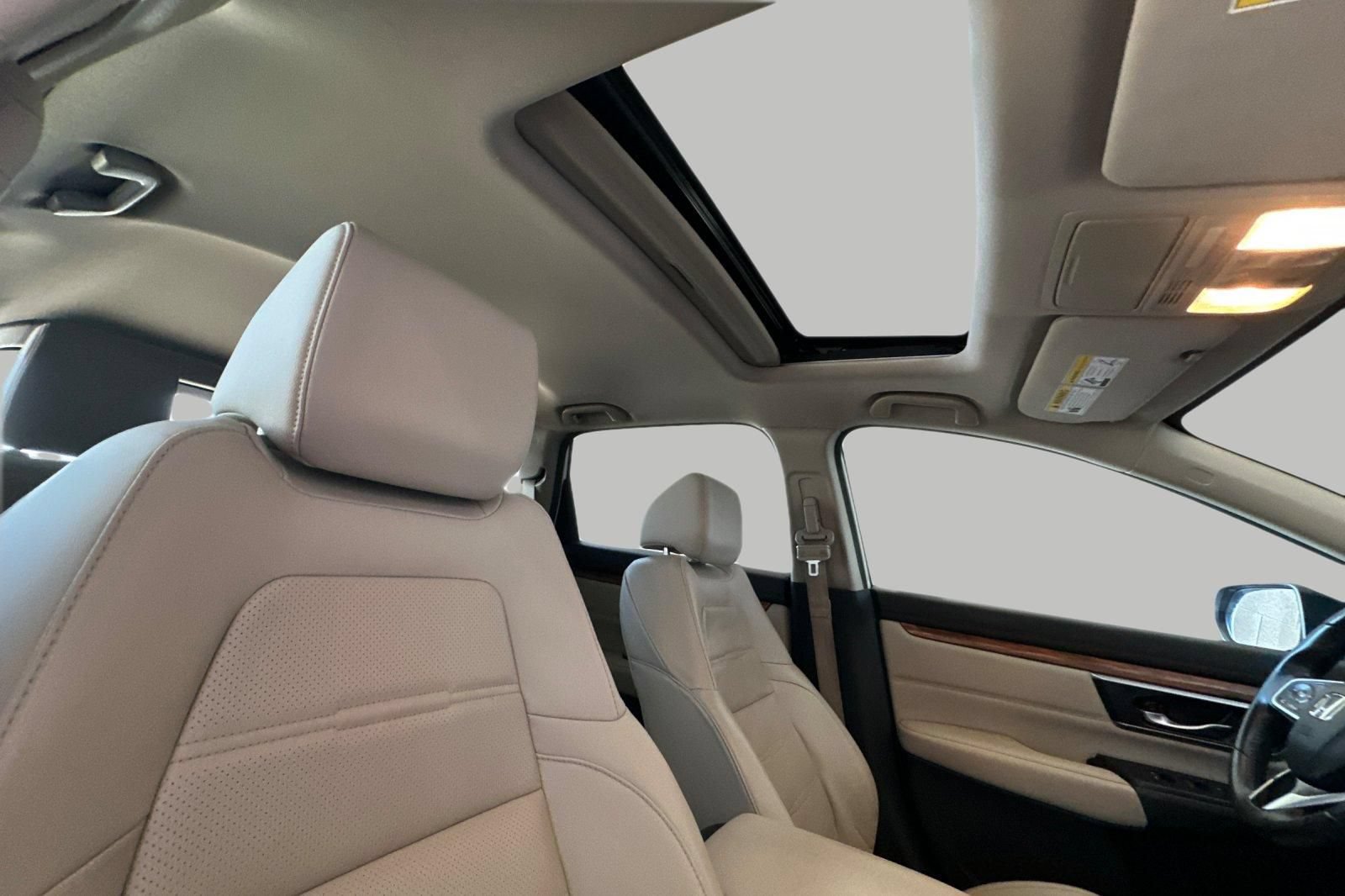 Used 2018 Honda CR-V EX-L image 17