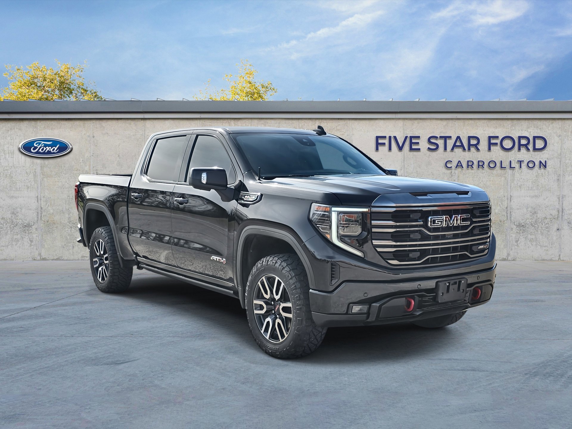 Used 2023 GMC Sierra 1500 AT4 w/ Technology Package image 7
