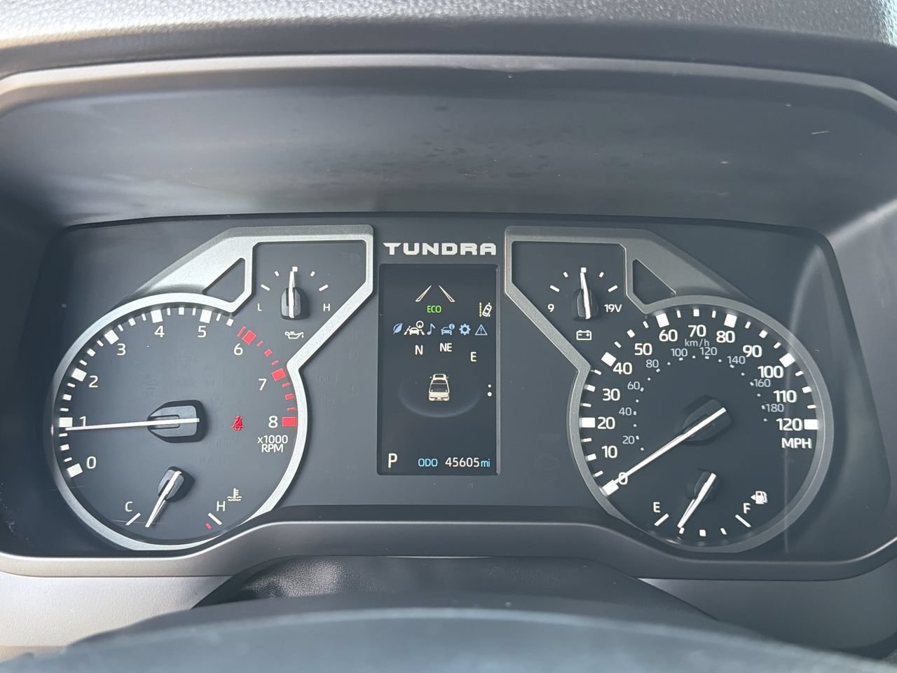 Used 2024 Toyota Tundra SR5 w/ SR5 Convenience Package AWD/4WD image 30