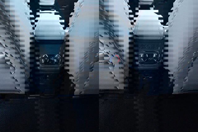 Certified 2025 Ford Explorer Active w/ Active Comfort Package image 10