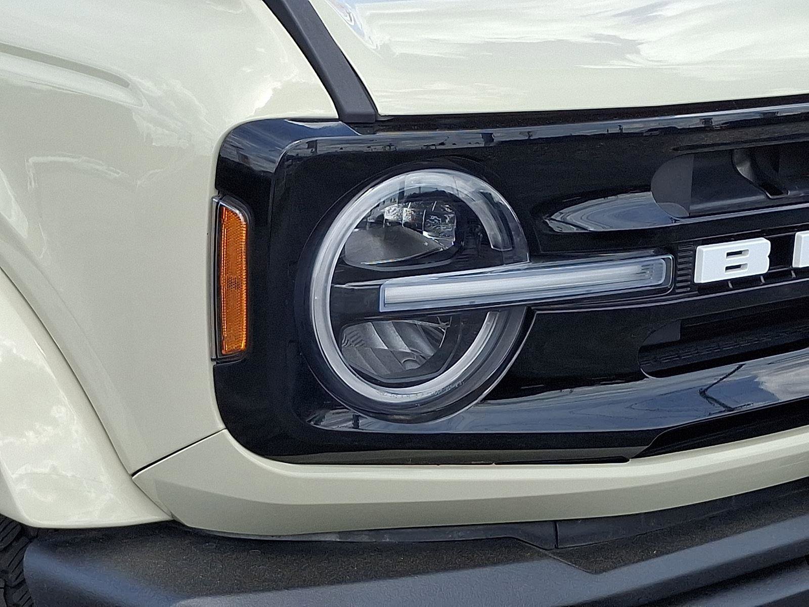 Certified 2025 Ford Bronco Outer Banks AWD/4WD image 9