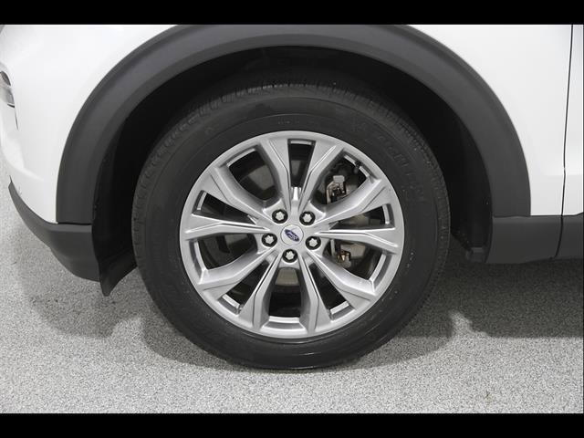 Certified 2023 Ford Explorer Limited w/ Limited Technology Package AWD/4WD image 23