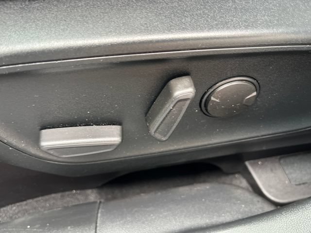 Certified 2020 Ford Escape SE AWD/4WD image 26