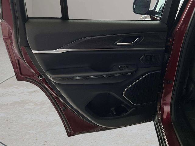 Used 2024 Jeep Grand Cherokee Limited 4xe AWD/4WD image 19