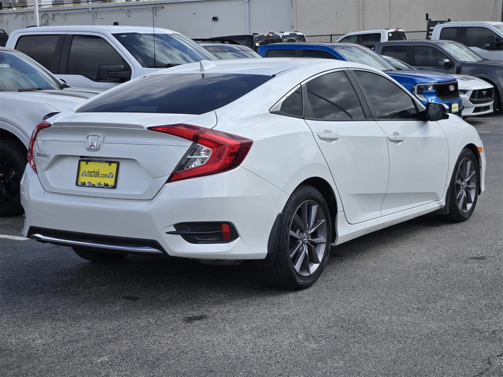 Used 2020 Honda Civic EX image 3