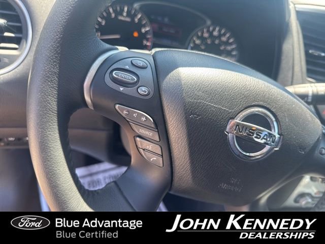 Used 2017 Nissan Pathfinder SL w/ SL Tech Package AWD/4WD image 11