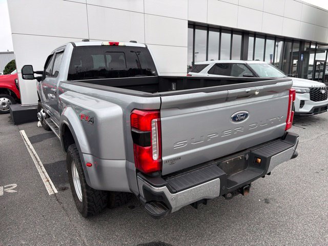 Certified 2023 Ford F350 Lariat AWD/4WD image 4