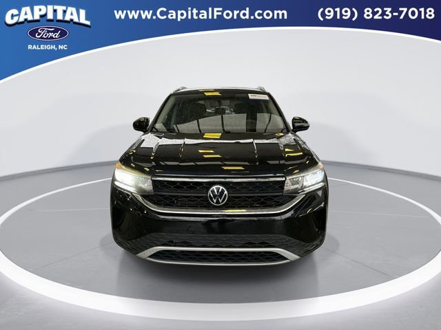 Used 2022 Volkswagen Taos SE image 9