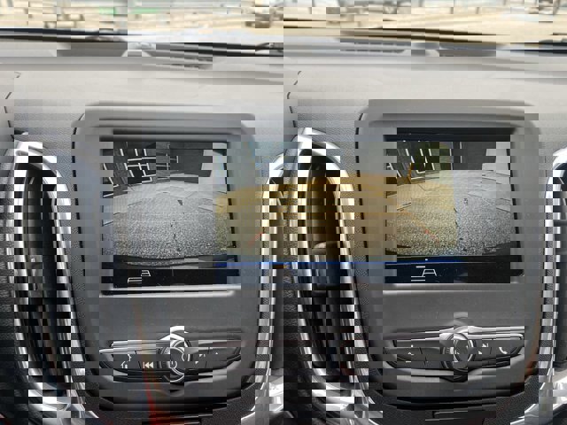 Used 2019 Chevrolet Equinox LT AWD/4WD image 16