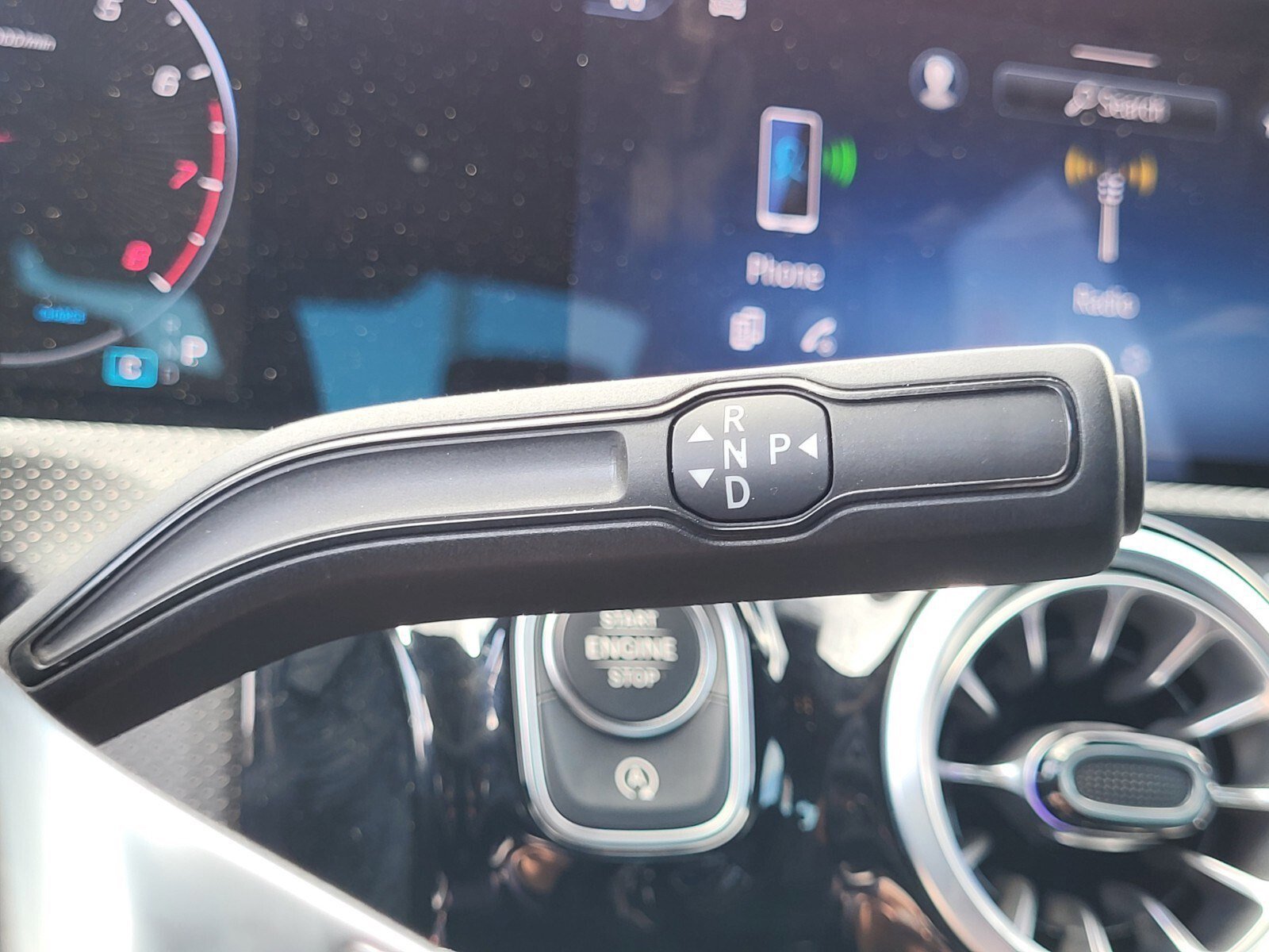 Used 2025 Mercedes-Benz CLA 250 4MATIC image 25