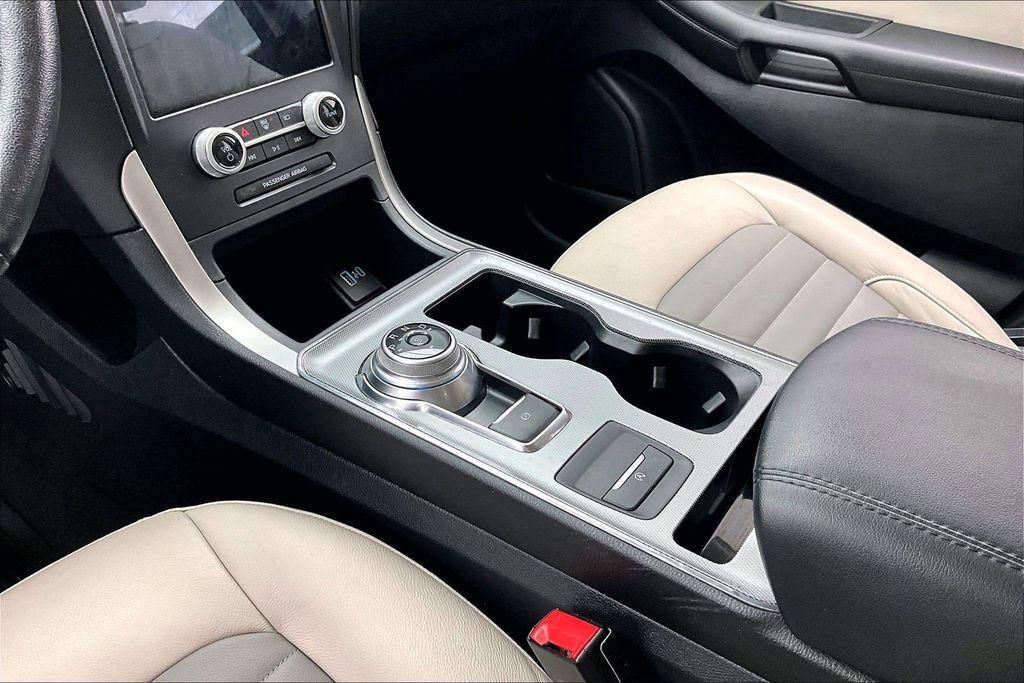 Certified 2022 Ford Edge SEL w/ Sport Appearance Package AWD/4WD image 15