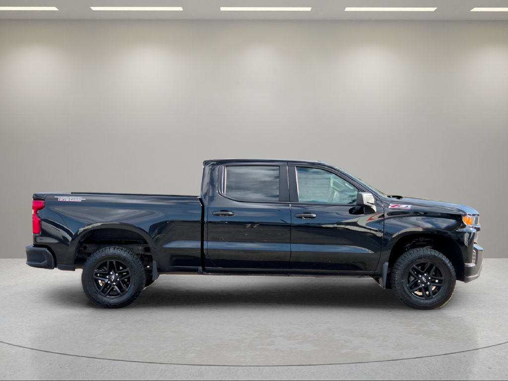 Used 2021 Chevrolet Silverado 1500 Custom Trail Boss w/ Safety Confidence Package AWD/4WD image 9