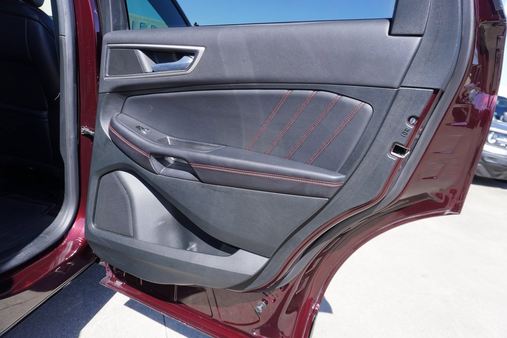 Certified 2023 Ford Edge ST-Line image 22