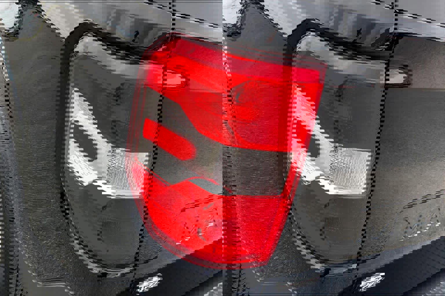 Certified 2024 Ford Maverick XLT image 28