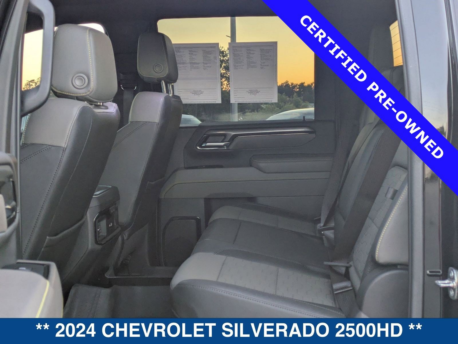 Used 2024 Chevrolet Silverado 2500 ZR2 w/ Technology Package image 15