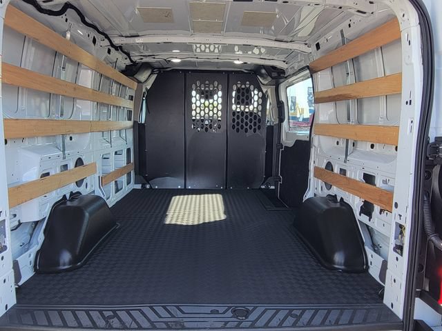 Certified 2025 Ford Transit 250 Low Roof w/ Exterior Upgrade Package RWD image 9