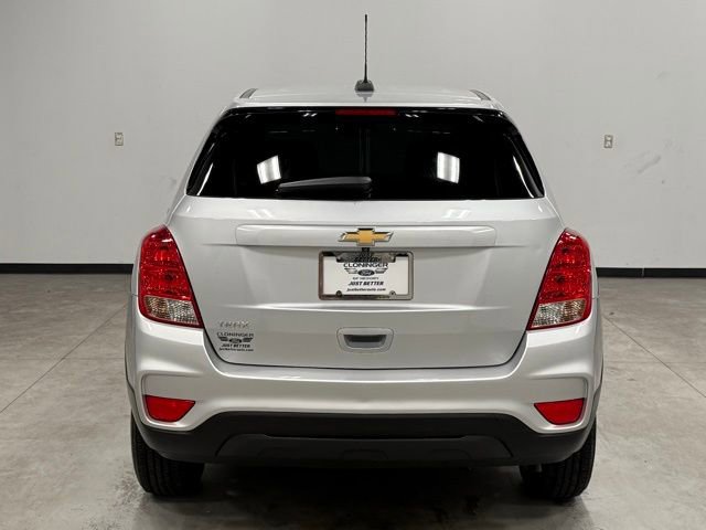 Used 2020 Chevrolet Trax LS w/ Tint and Cruise Package image 10