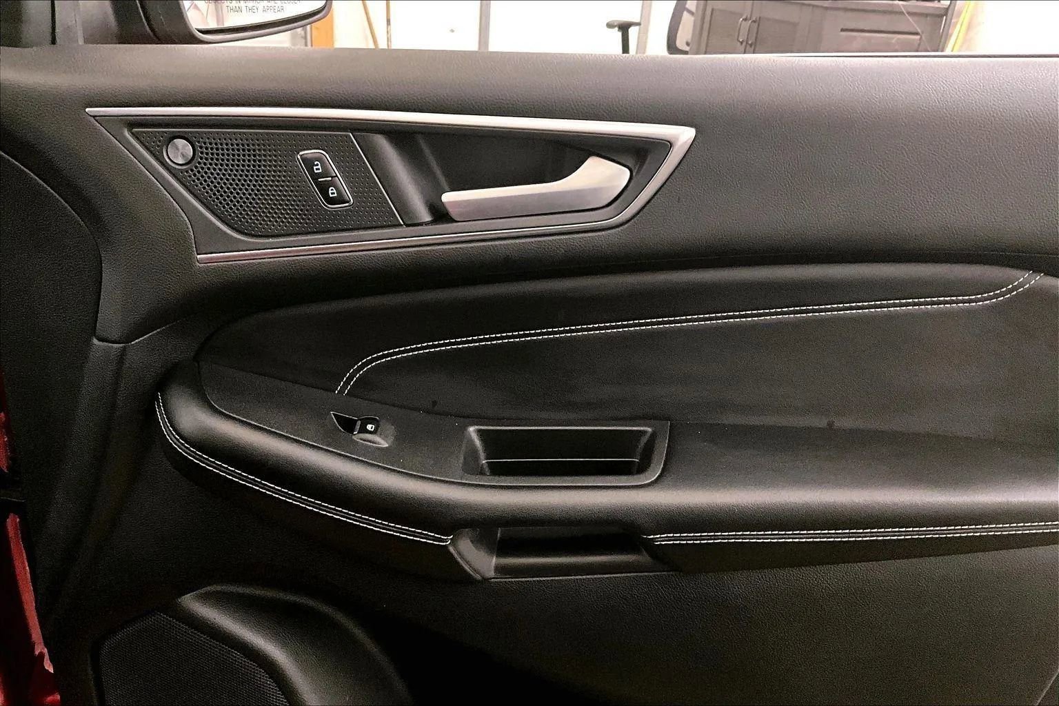 Certified 2023 Ford Edge Titanium image 23