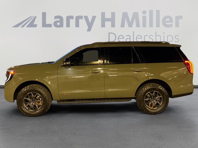 Certified 2025 Ford Expedition Tremor AWD/4WD image 2