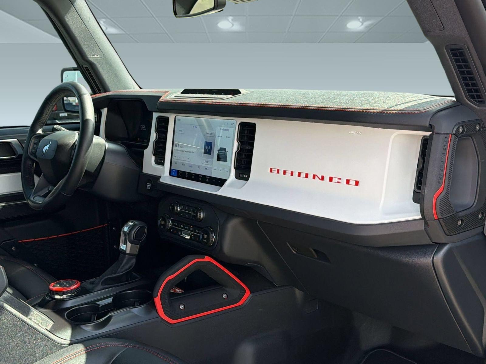 Certified 2025 Ford Bronco Stroppe Edition AWD/4WD image 26