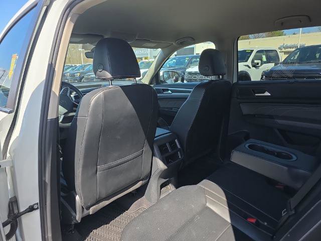 Used 2023 Volkswagen Atlas SE AWD/4WD image 16