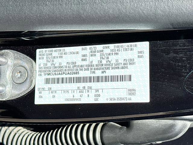 Certified 2023 Ford Escape Platinum AWD/4WD image 24